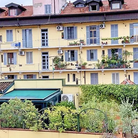 شقة In Porta Venezia ميلان